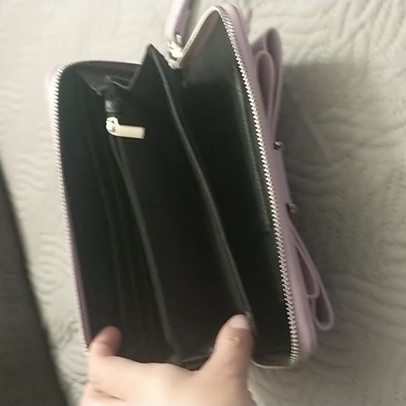 Lavender Bow Wristlet Wallet - Picture 3 of 4